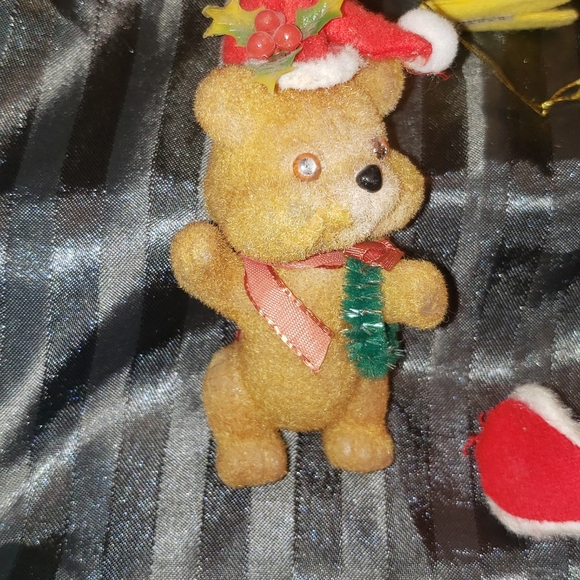 Vintage flocked Christmas ornaments - Picture 6 of 8